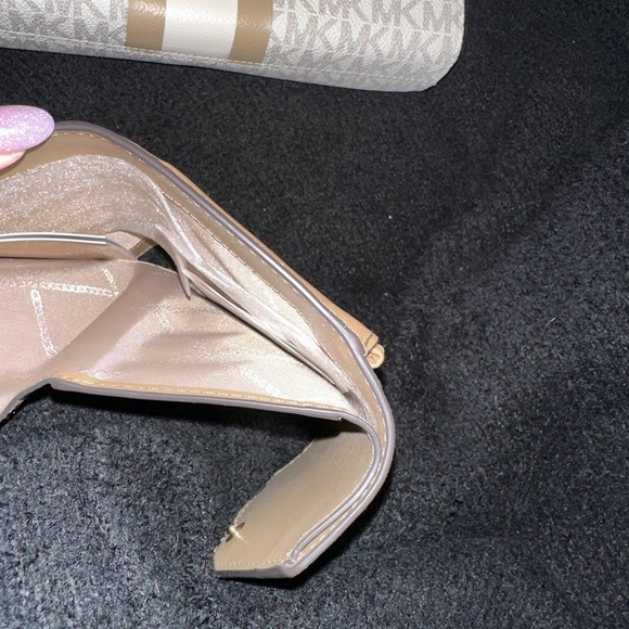 Michael Kors - Picture 8 of 10